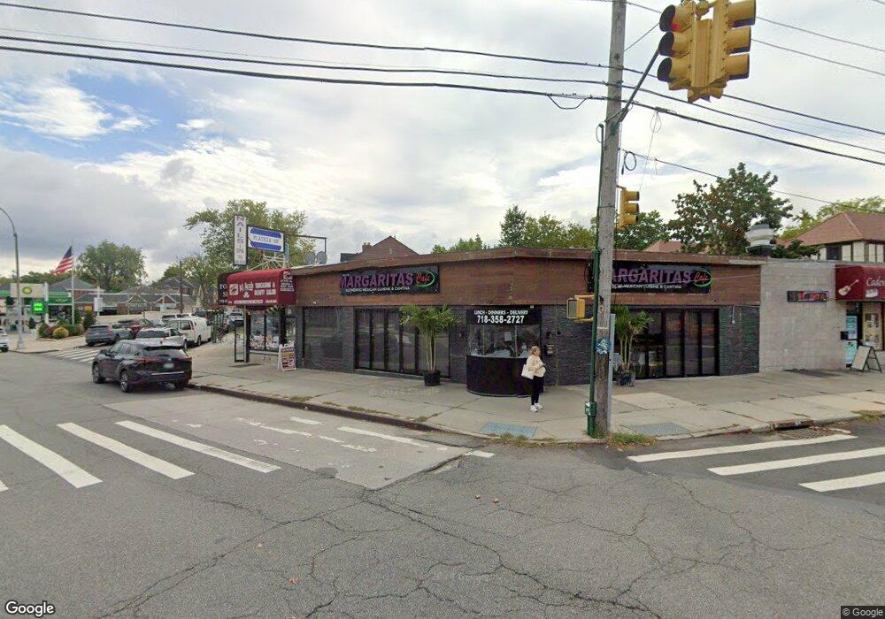 29-02 Francis Lewis Blvd, Flushing, NY 11358 - photo 1