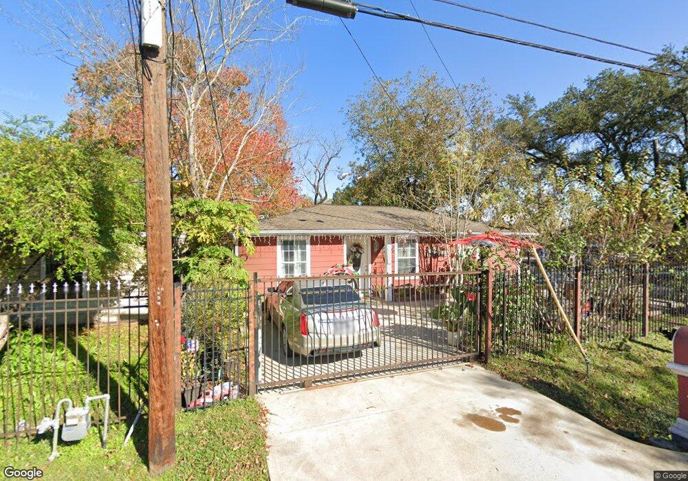 1933 Norlinda St, Houston, TX 77093 - photo 1