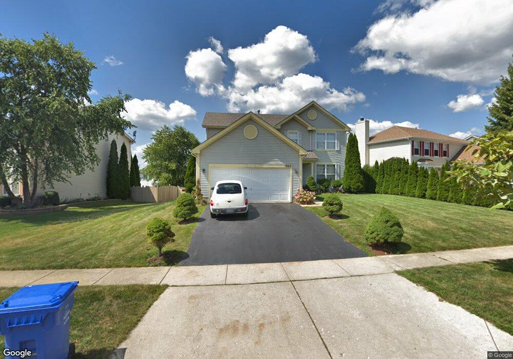 1825 Cambridge Dr, Carpentersville, IL 60110 - photo 1