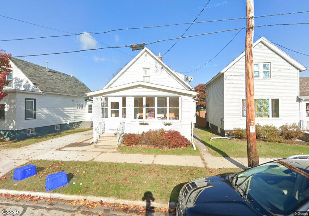 1808 21st St, Two Rivers, WI 54241 - photo 1