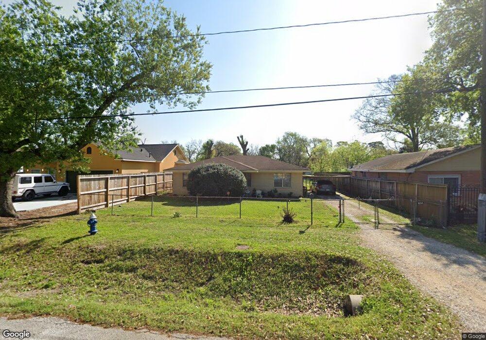 8204 Shotwell St, Houston, TX 77016 - photo 1