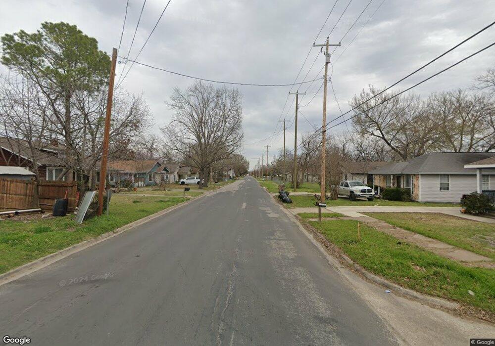 W 13th Ave, Corsicana, TX 75110 - photo 1