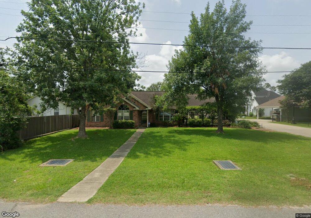 1613 Mignonette Ln, Lake Charles, LA 70605 - photo 1