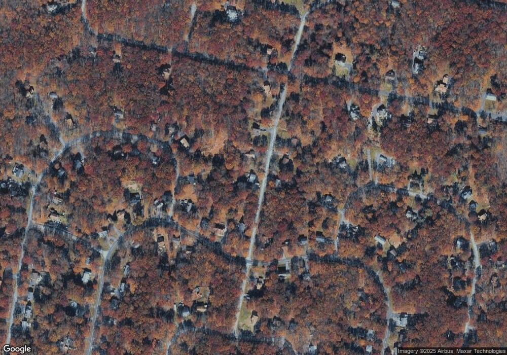 1137 Whittaker Dr, Bushkill, PA 18324 - photo 1