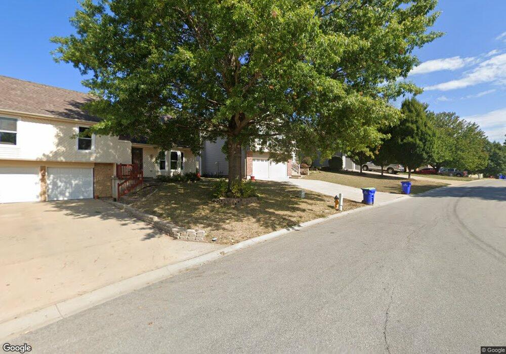 9408 W 48th St, Shawnee, KS 66203 - photo 1