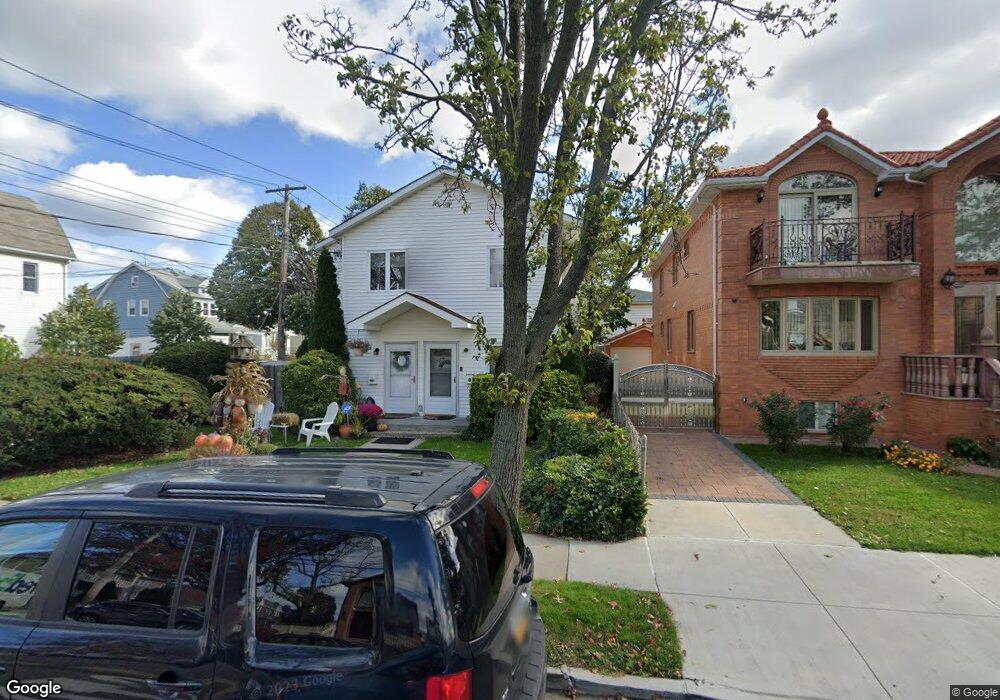 1703 150th St, Whitestone, NY 11357 - photo 1