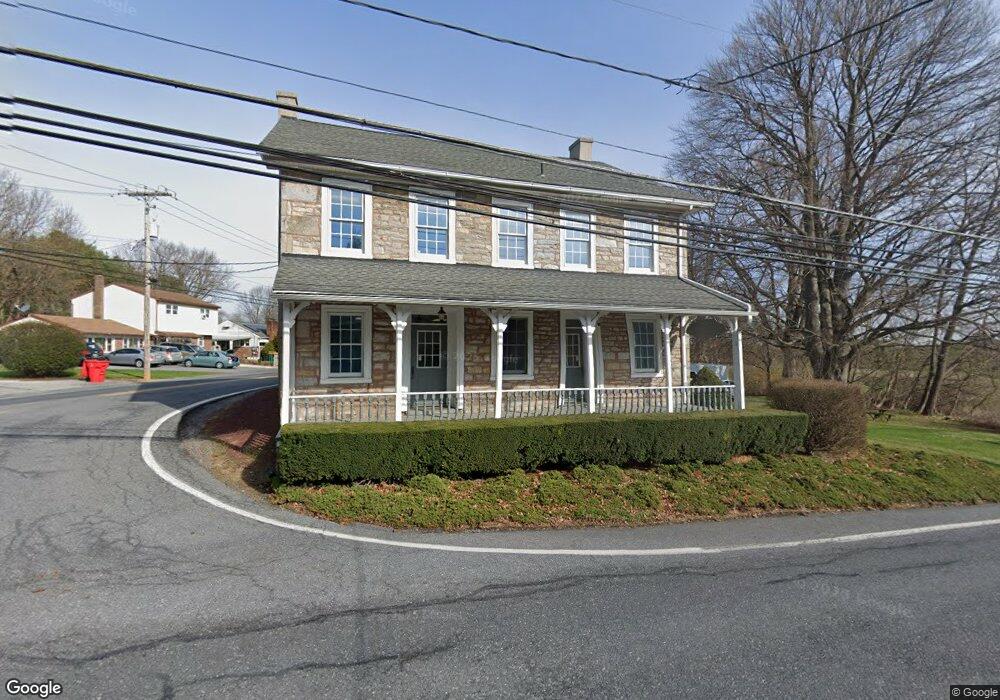 879 Fritztown Rd, Sinking Spring, PA 19608 - photo 1