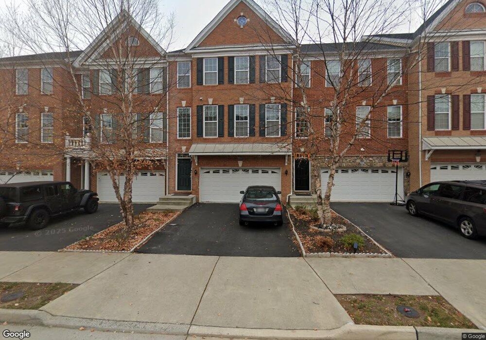 23257 Hanworth St, Ashburn, VA 20148 - photo 1