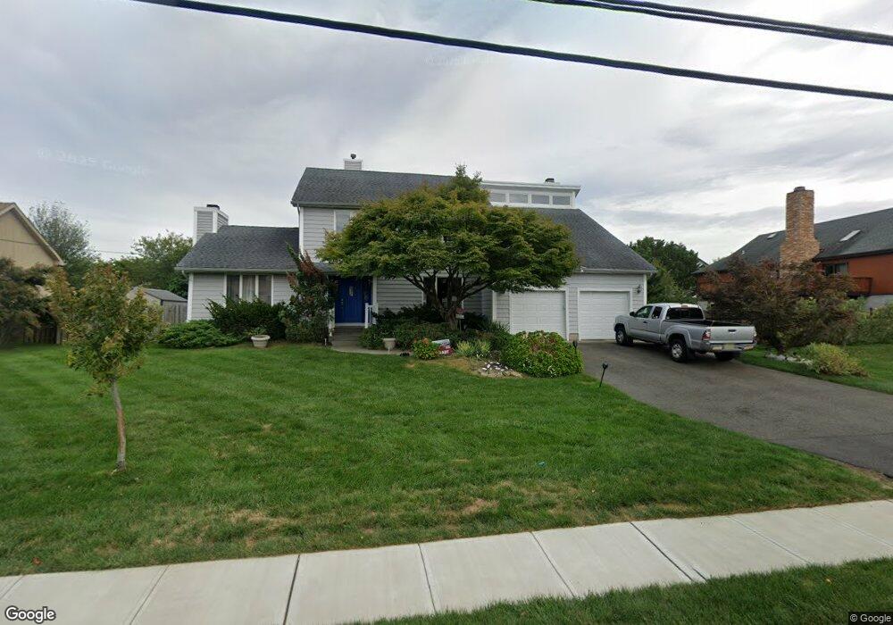 21 Patten Ave, Monmouth Beach, NJ 07750 - photo 1