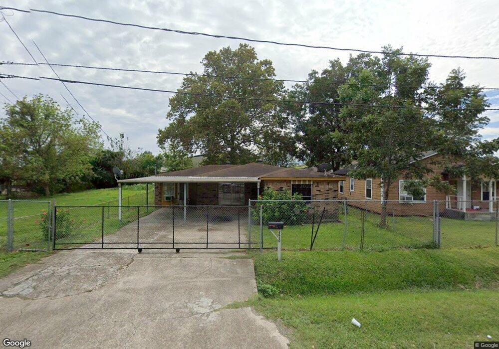 2610 Linder St, Houston, TX 77026 - photo 1