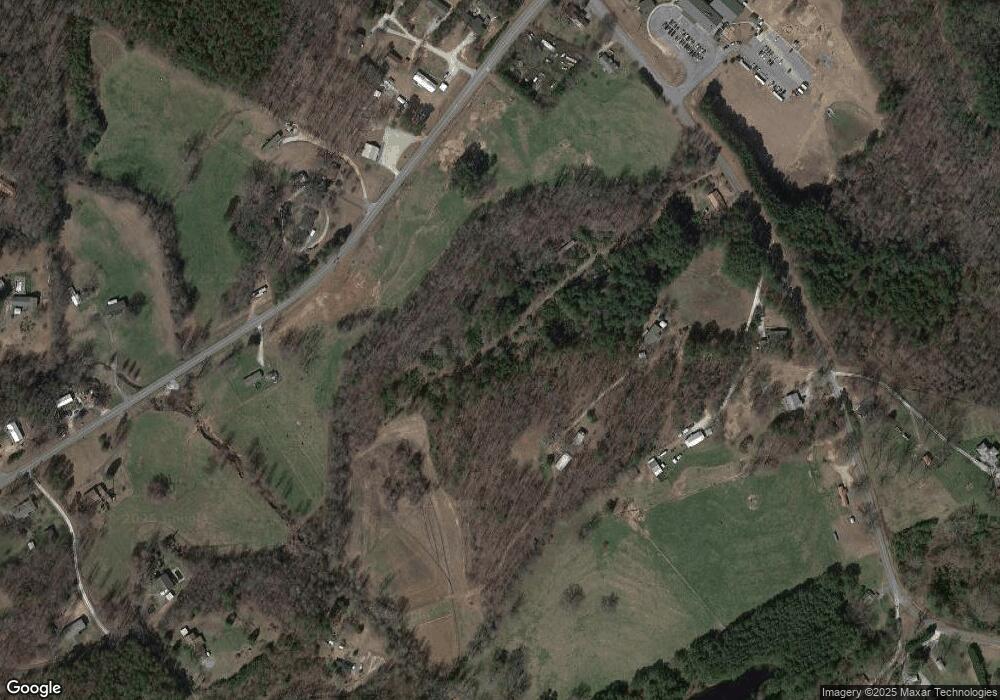 152 Muller Rd, Walhalla, SC 29691 - photo 1