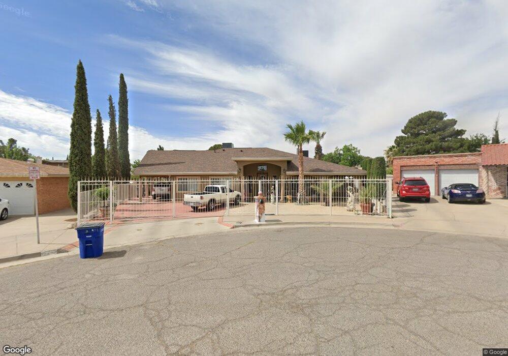 10904 Bill Collins Ct, El Paso, TX 79935 - photo 1