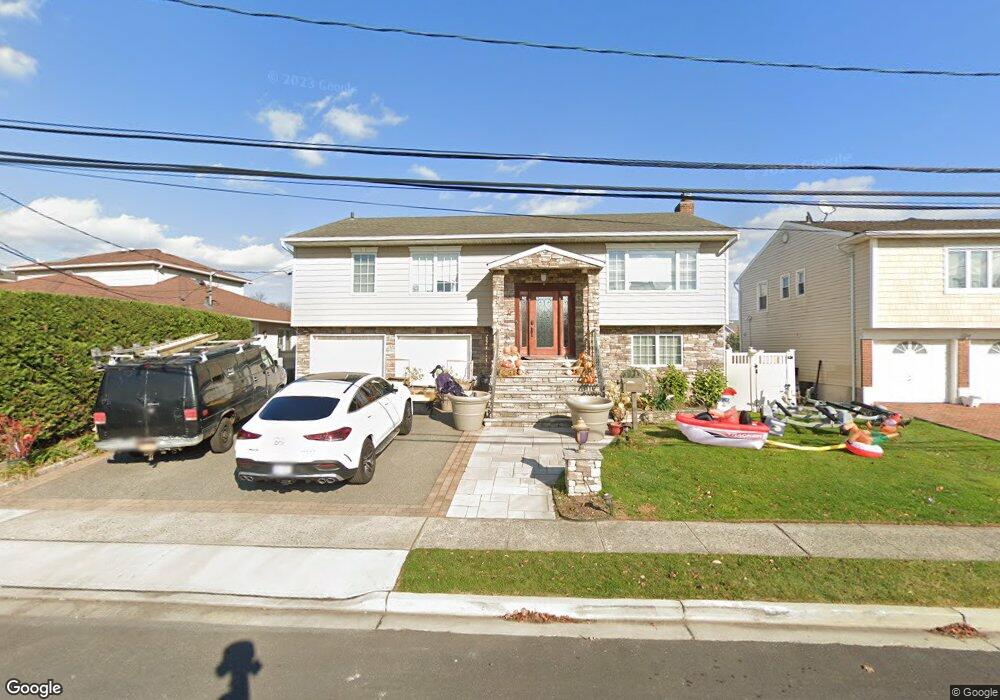 3413 Lindbergh Ave, Oceanside, NY 11572 - photo 1