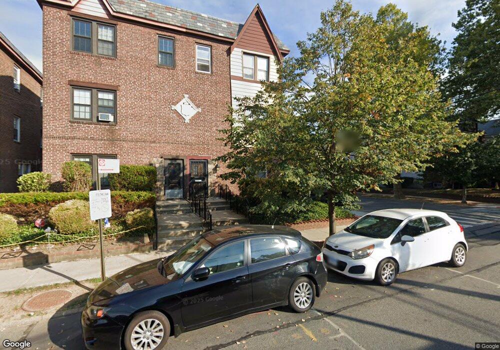 9202 69th Ave, Forest Hills, NY 11375 - photo 1