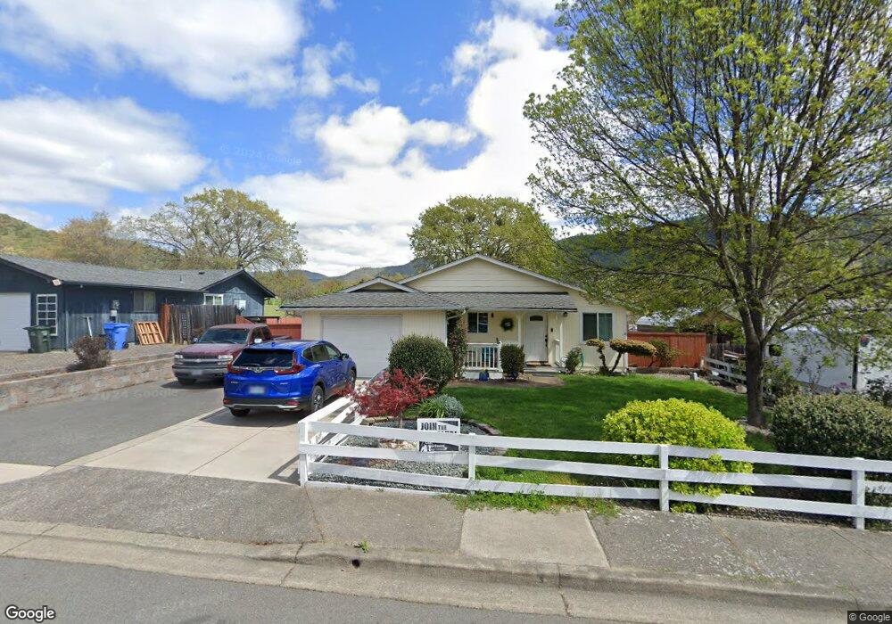 403 Nugget Dr, Rogue River, OR 97537 - photo 1