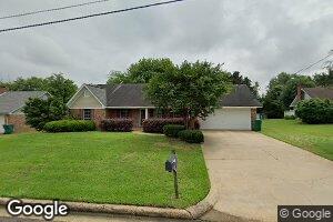 2609 Bay Cir, Tupelo, MS 38801