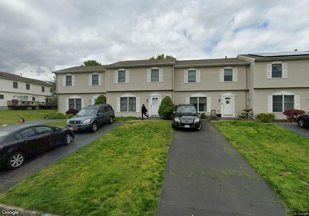 43 Komonchak Cir, West Haverstraw, NY 10993 - photo 1