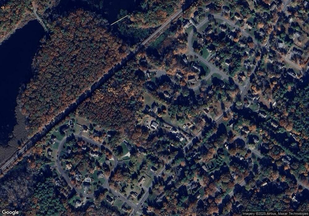 409 Chestnut St, Franklin, MA 02038 - photo 1