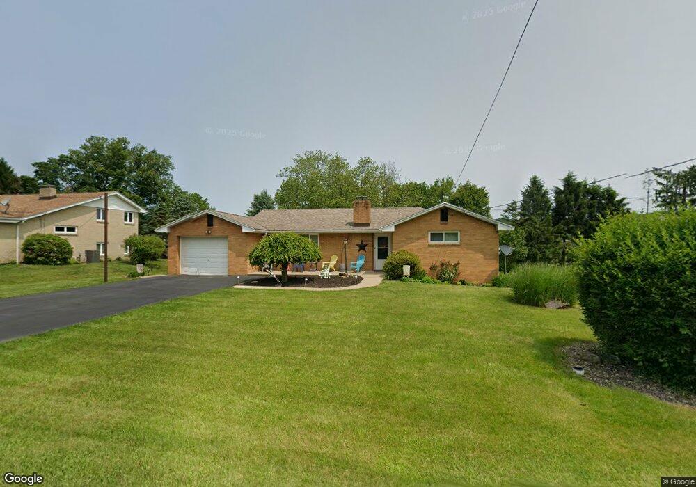 2547 Shelly Dr, Indiana, PA 15701 - photo 1