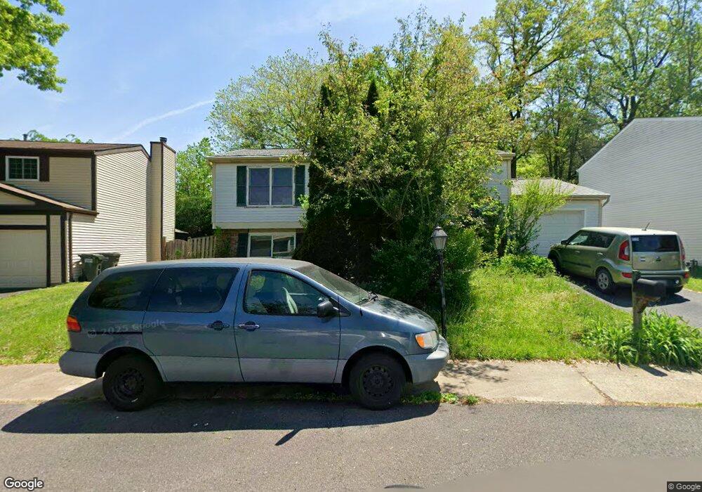 9102 Hunting Pines Place, Fairfax, VA 22032 - photo 1