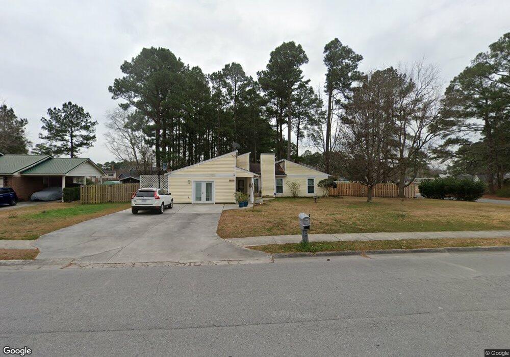 711 Shadowridge Rd, Jacksonville, NC 28546 - photo 1