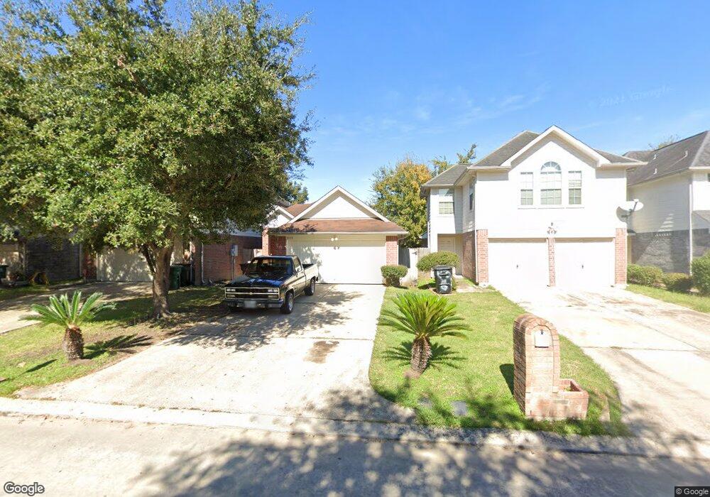 8335 Fuqua Gardens Dr, Houston, TX 77075 - photo 1