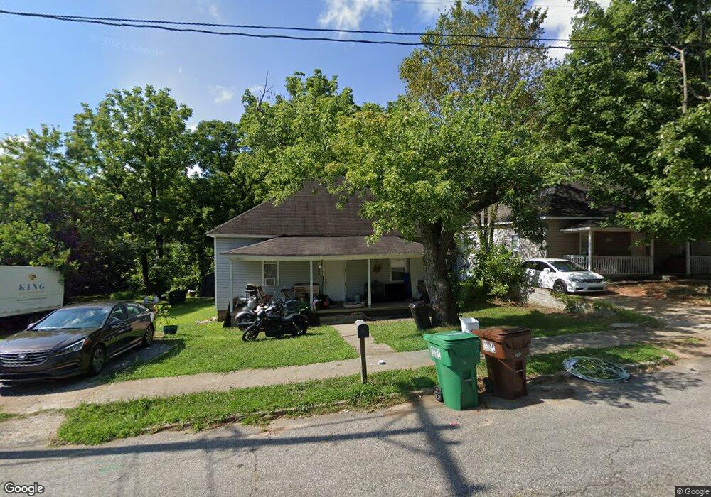 806 E Commerce Ave, High Point, NC 27260 - photo 1