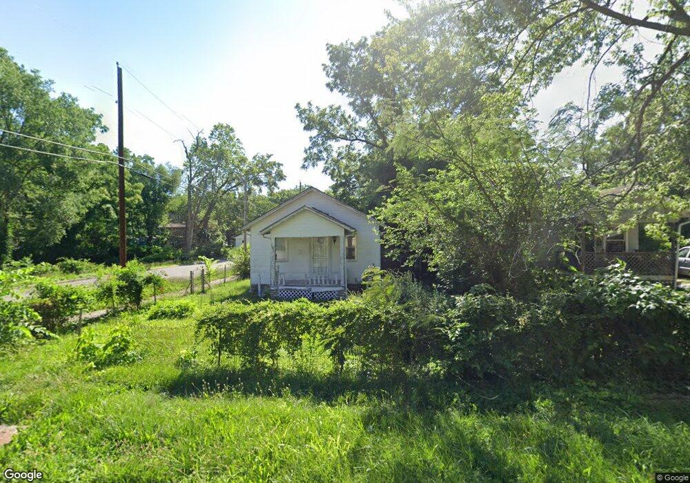 7001 Walrond Ave, Kansas City, MO 64132 - photo 1