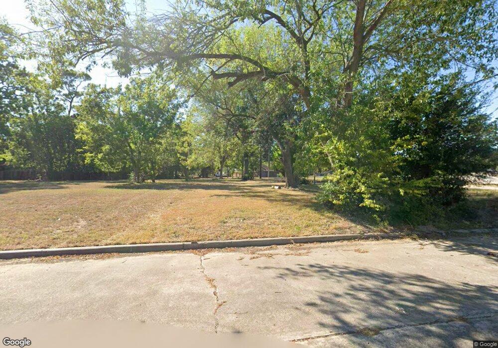 9143 Vinetree Ln, Houston, TX 77040 - photo 1