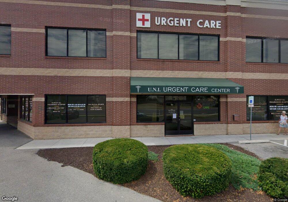 11236 Robinwood Dr unit 3, Hagerstown, MD 21742 - photo 1