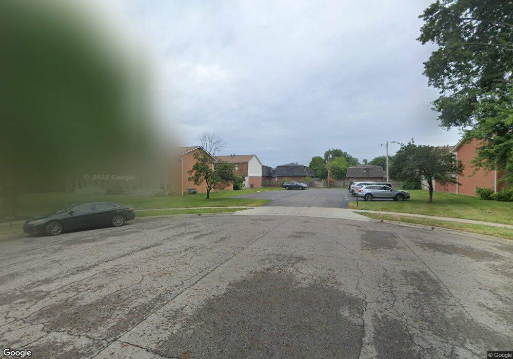 5587 Rockwood Ct, Columbus, OH 43229 - photo 1