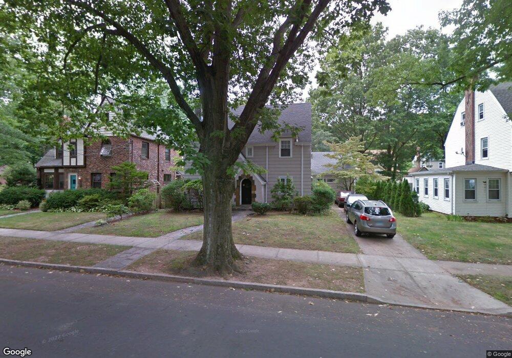 100 Colony Rd, New Haven, CT 06511 - photo 1