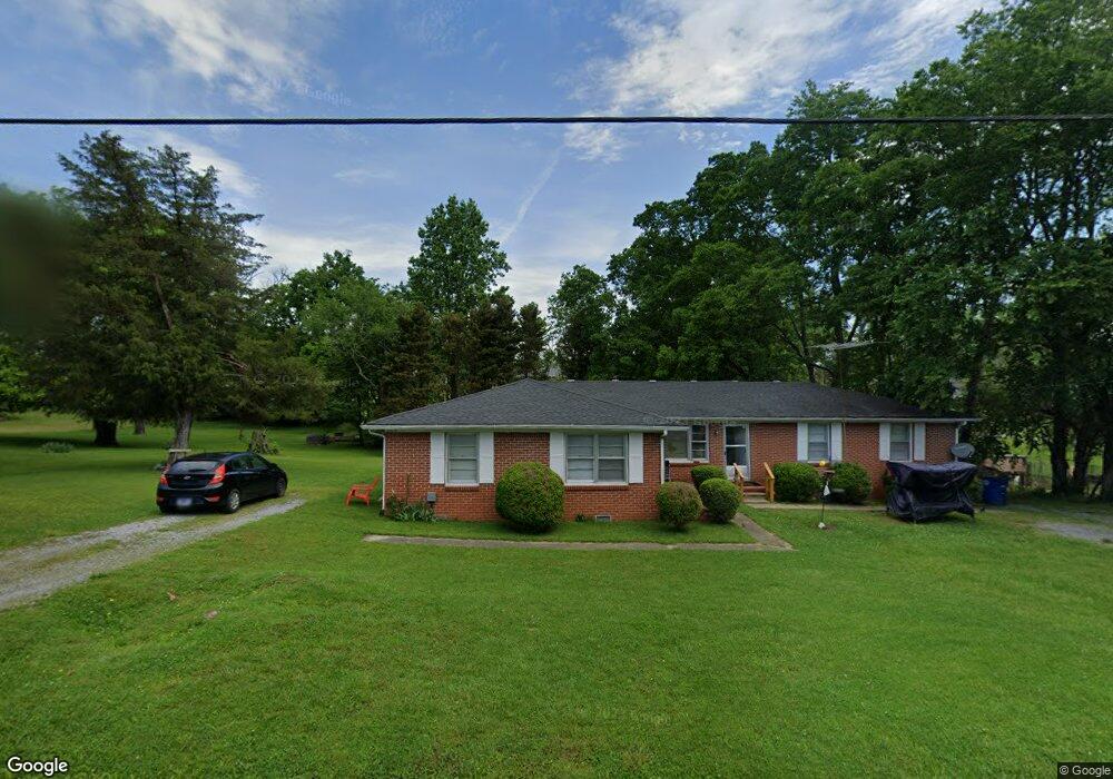 125 Whiteside St, Shelbyville, TN 37160 - photo 1
