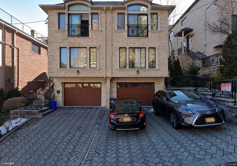 16 Leary Ln unit 16, Edgewater, NJ 07020 - photo 1