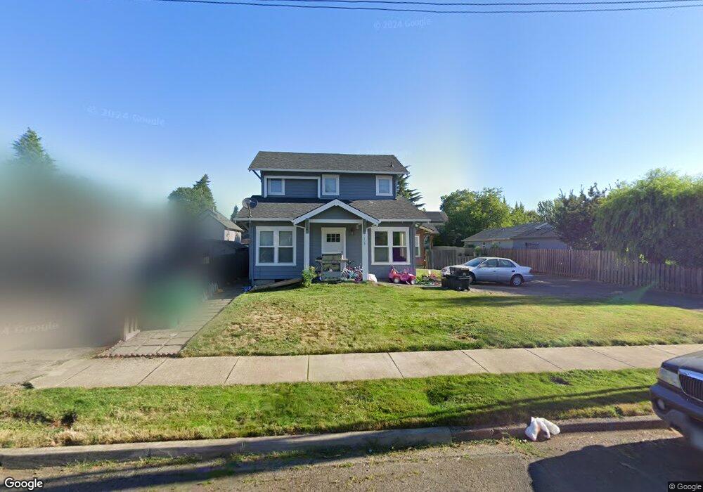 1309 E 9th St, Newberg, OR 97132 - photo 1