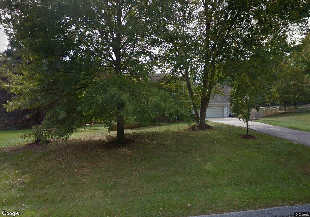 10483 Graeloch Rd, Laurel, MD 20723 - photo 1