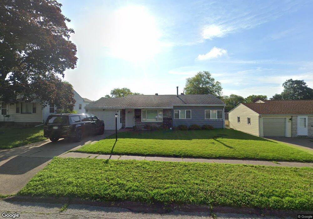 2515 N Sturdevant St, Davenport, IA 52804 - photo 1