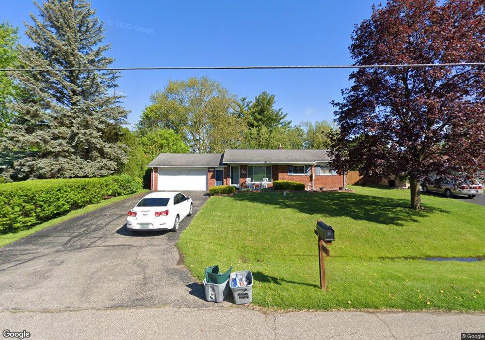 2086 Huntington Ave, Flint, MI 48507 - photo 1