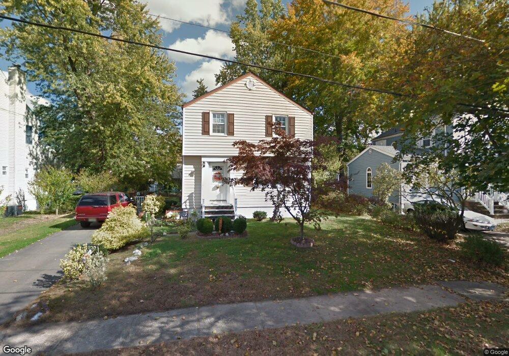 325 Pine St, Pompton Lakes, NJ 07442 - photo 1