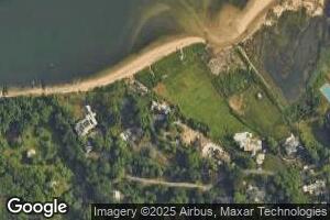 67 Cornwells Beach Rd, Port Washington, NY 11050