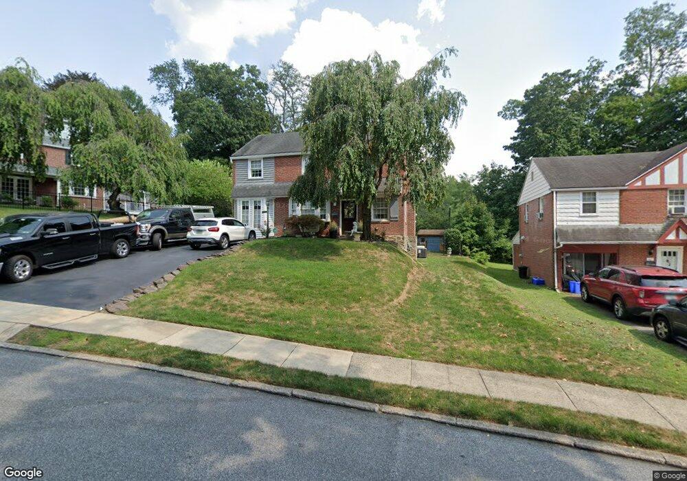 205 Greenbrier Ln, Havertown, PA 19083 - photo 1