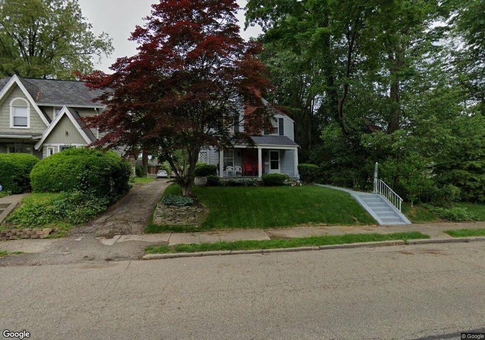 2107 Gibbs Ave NE, Canton, OH 44714 - photo 1