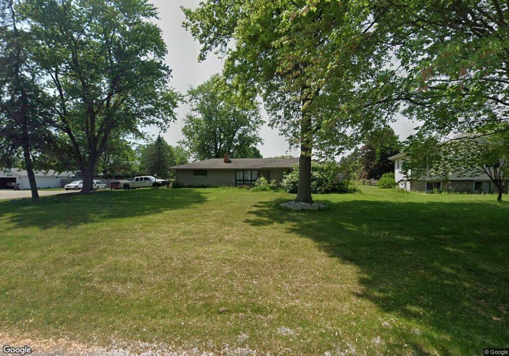56685 Mark Manor Dr, Elkhart, IN 46516 - photo 1