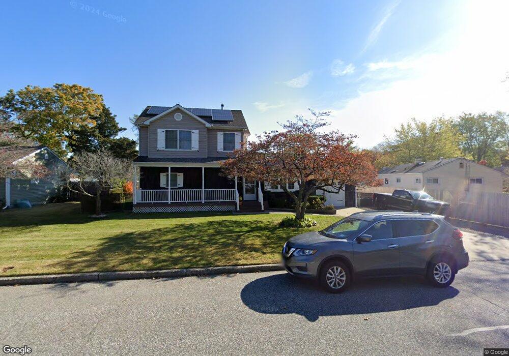 2703 Sipp Ave, Medford, NY 11763 - photo 1