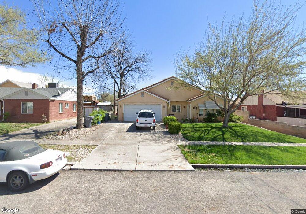 54 E 300 S unit 1, Saint George, UT 84770 - photo 1