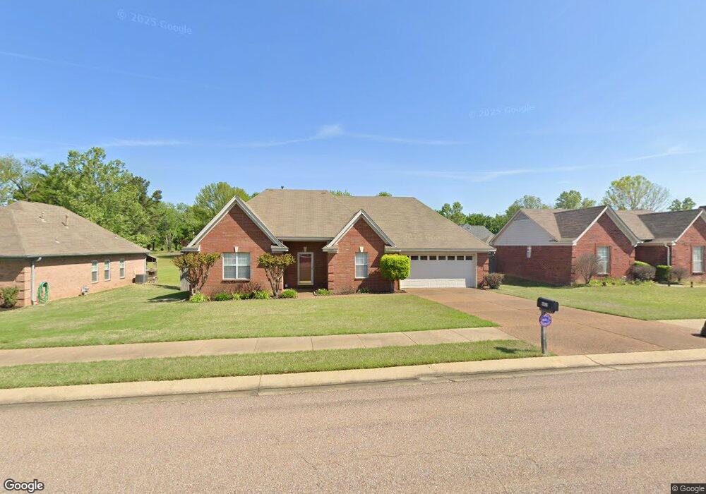 10032 Meadow Ln, Olive Branch, MS 38654 - photo 1