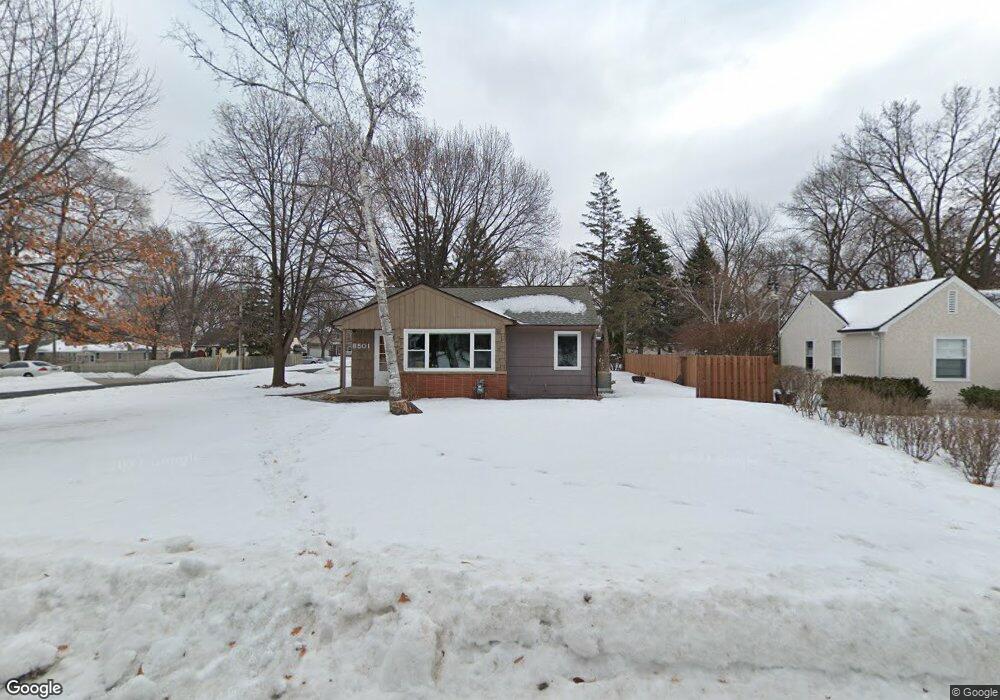 8501 Bryant Ave S, Bloomington, MN 55420 - photo 1