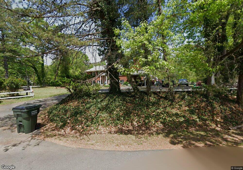 8928 Burbank Rd, Annandale, VA 22003 - photo 1