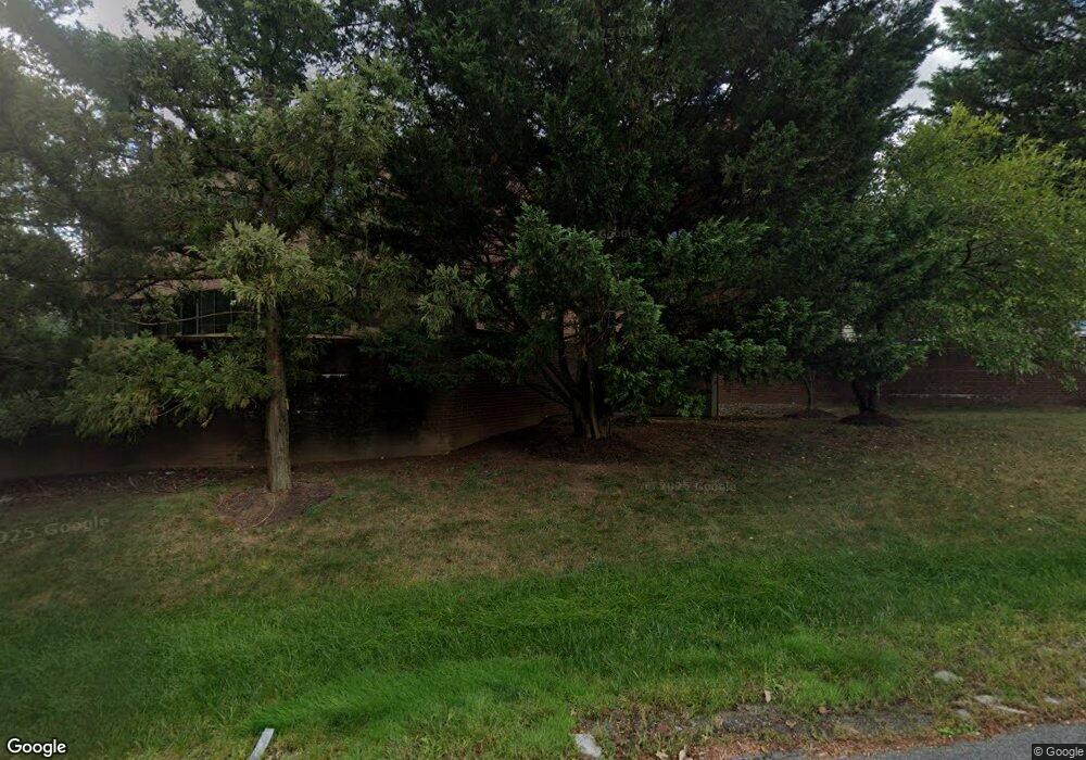 2301 Gallows Rd unit 200, Dunn Loring, VA 22027 - photo 1