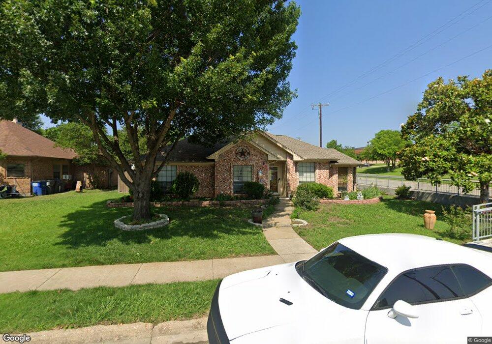 213 Douglas Dr, Wylie, TX 75098 - photo 1
